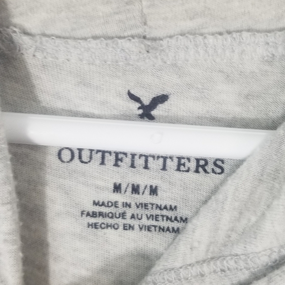 American Eagle Lightweight Hooded Long Sleeve Tee. Size Medium. Great Condition. - Picture 4 of 6